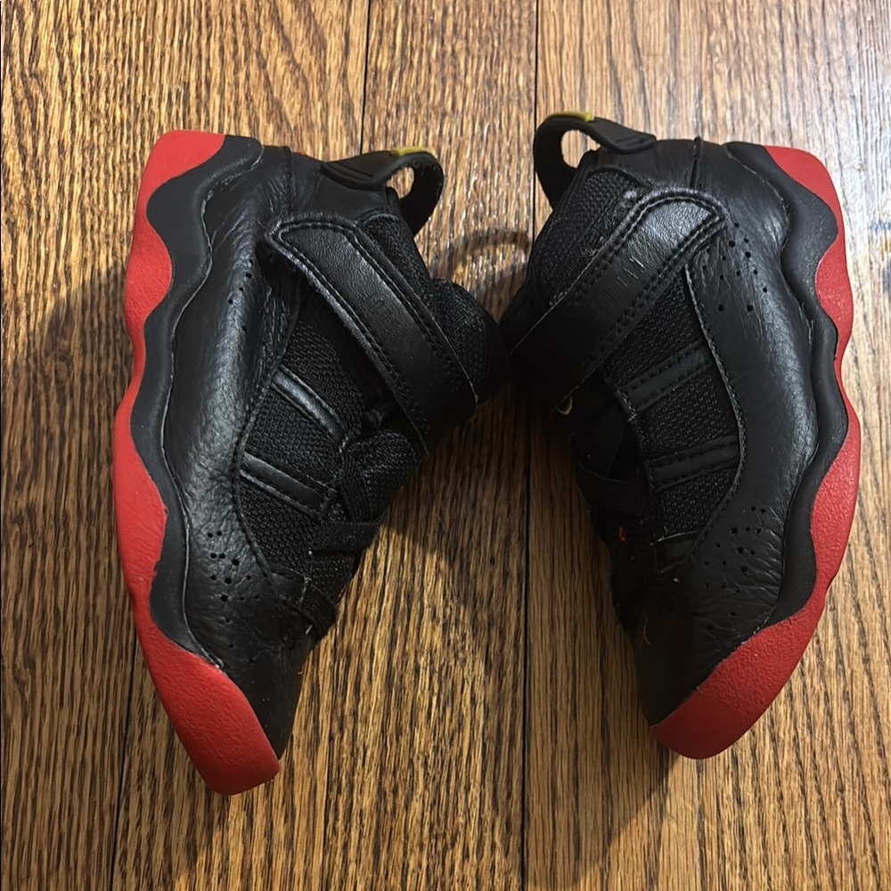 Used Nike Air Jordan 6 Rings Black and Red Sneakers
